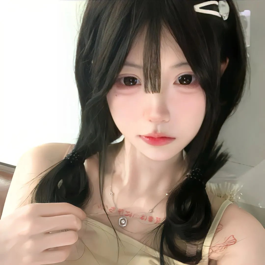 迷蝶海报